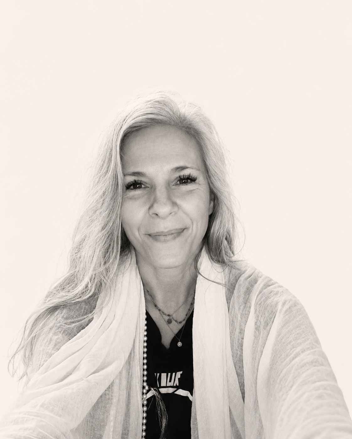 Yoga Styles: Vinyasa • Hatha - Restorative • Yin • Yoga Nidra • Meditation Teaching Since: 2009. Susan creates classes that are welcoming, grounded, and accessible to every body and every stage of practice. Drawing from Vinyasa, Ayurveda, Restorative, Yin, Yoga Nidra and Meditation, she thoughtfully blends movement, breath, and mindfulness to support strength, balance, and deep restoration. Susan believes yoga is about connection—not perfection. Her classes encourage students to move with intention, slow down when needed, and meet themselves with curiosity and compassion. Whether you're seeking an energizing flow or a peaceful reset, you'll find a supportive space to grow, recharge, and simply be.